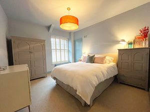 Photo 21- click for photo gallery